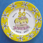 Handpainted Personalised Plate - Daisy Birthday Cake